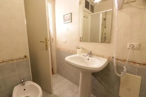 Bed And Breakfast Speranzella Naples Italy